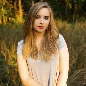 Meet your Posher, Kelsey